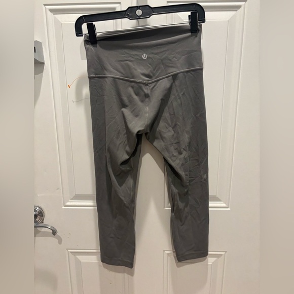 Lululemon Align Crop *21"
Graphite Grey - Picture 4 of 5